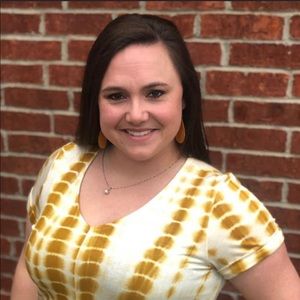 Meet your Posher, Nicole